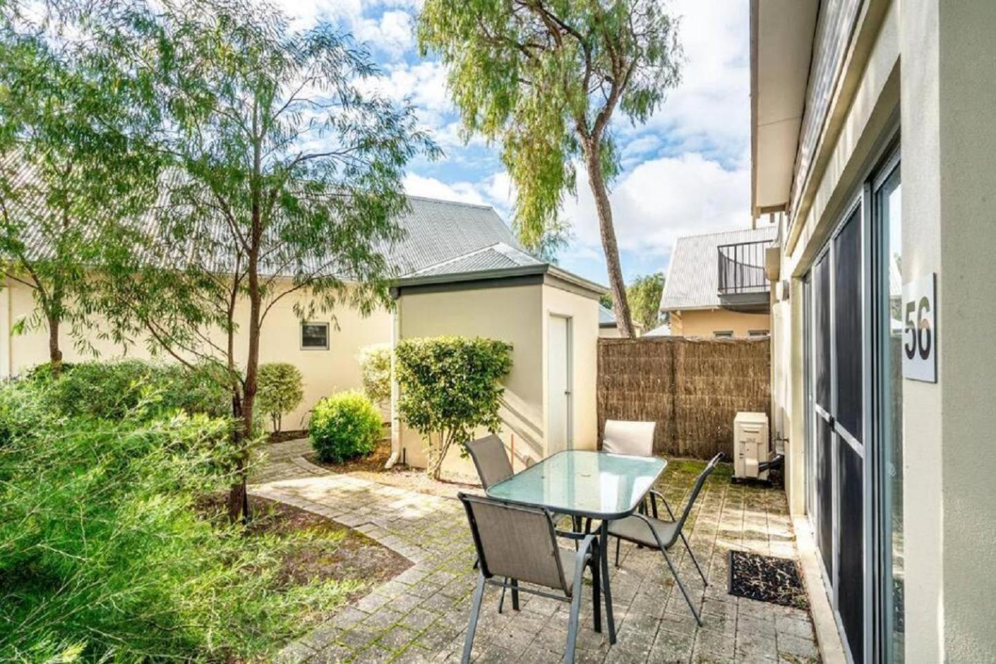 Maggies Beach House - Unit 56 At Cape View Resort Busselton Bagian luar foto