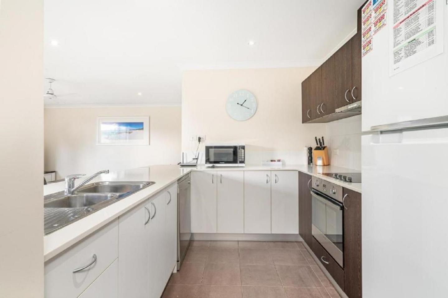 Maggies Beach House - Unit 56 At Cape View Resort Busselton Bagian luar foto